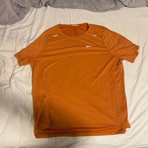 Only wore it a couple of times. Perfect condition!